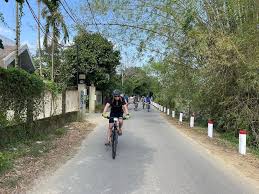 Cycling Tour via Backroads from Hanoi to Ho Chi Minh City 15 Days